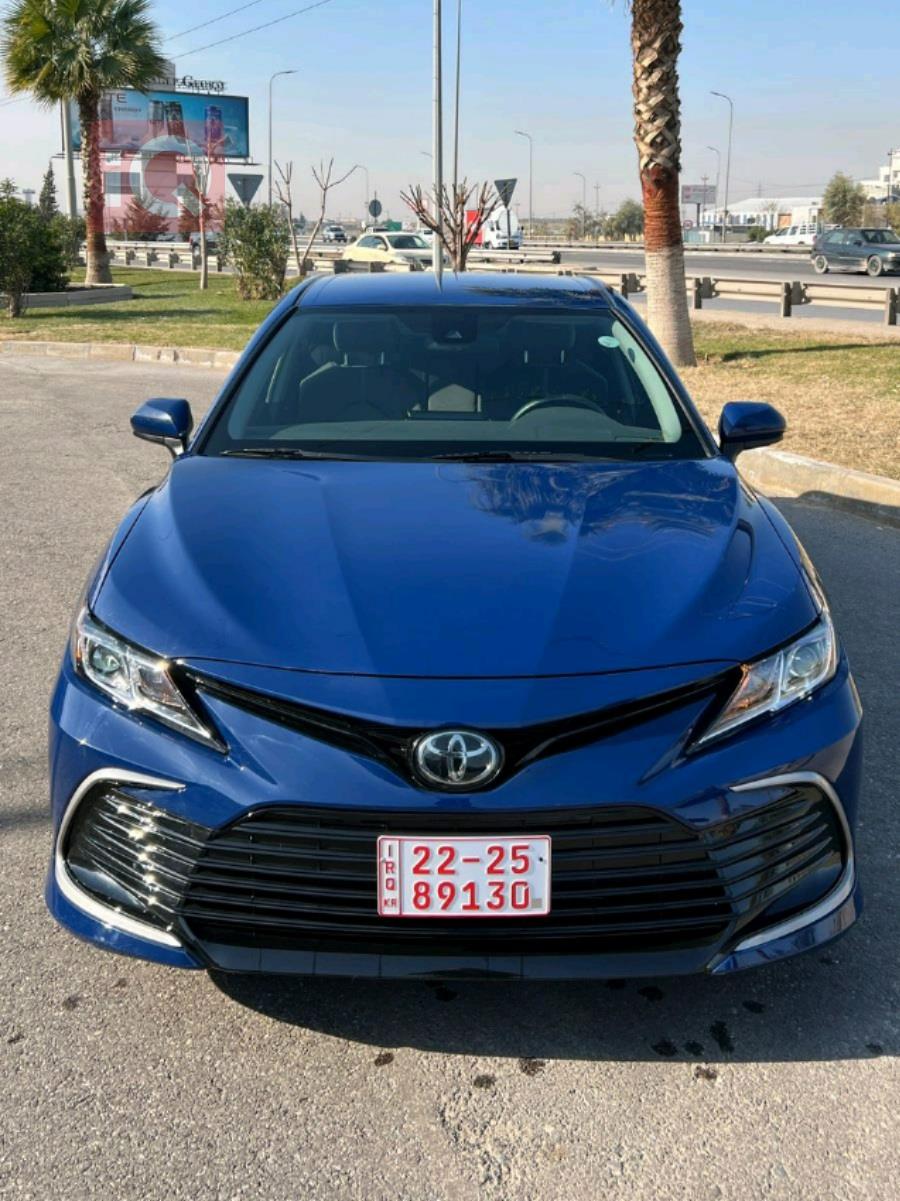 تۆیۆتا کامری